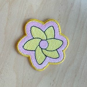 🆕 Stoney Clover Lane Embroidered Pink & Yellow Flower Sticker Patch